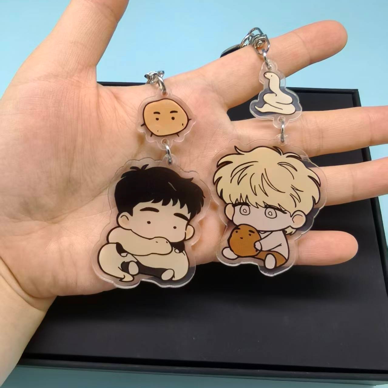 Gaming Console Keychain - 신성한 뱀의 유혹 아크릴 키체인 한국